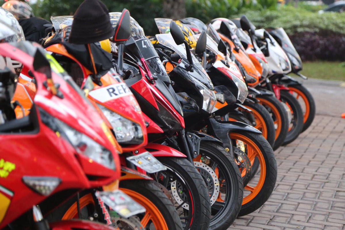 Temen-temen dari <a href="/CBR_Riders/">CBR Riders Jakarta</a>   udah pada dateng nih Brosis. #CBR250RRTGR
