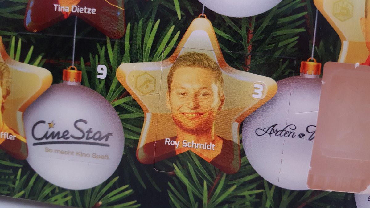 DestROYer100m's tweet photo. Heute ist mein eigenes Adventskalender Türchen dran  🤗 #destROY #advent #adventskalender https://t.co/7nQHNrj2zo