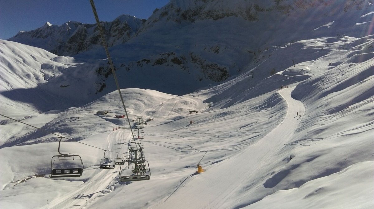 El valle de #Sabocos, señoras y señores, no puede tener más #nieve #Panticosa #TemporadaAramon