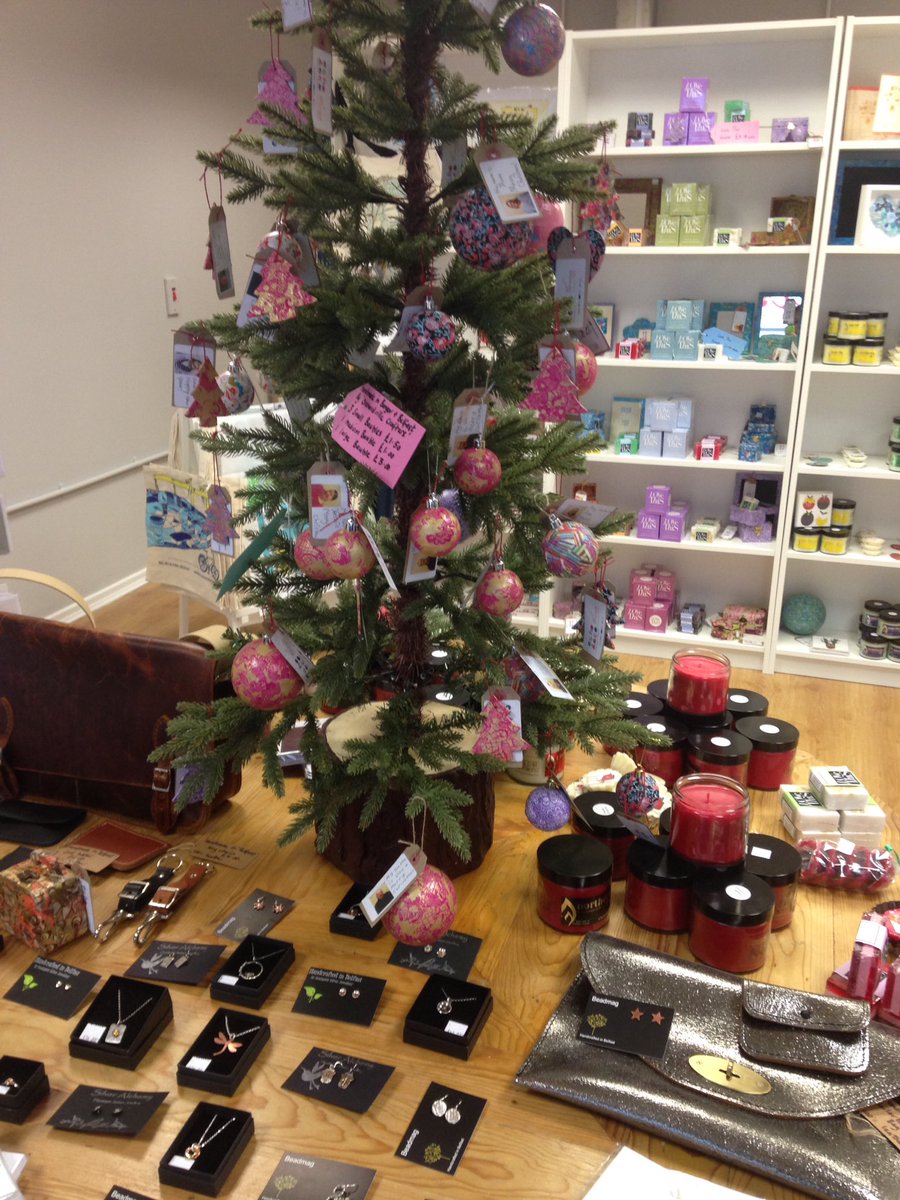 HilaryHanberry's tweet photo. Proud to be buying social! @OrchardvilleSoc @TheSpencer1 #SmallBizSatUK https://t.co/p3Zf8VKcAW