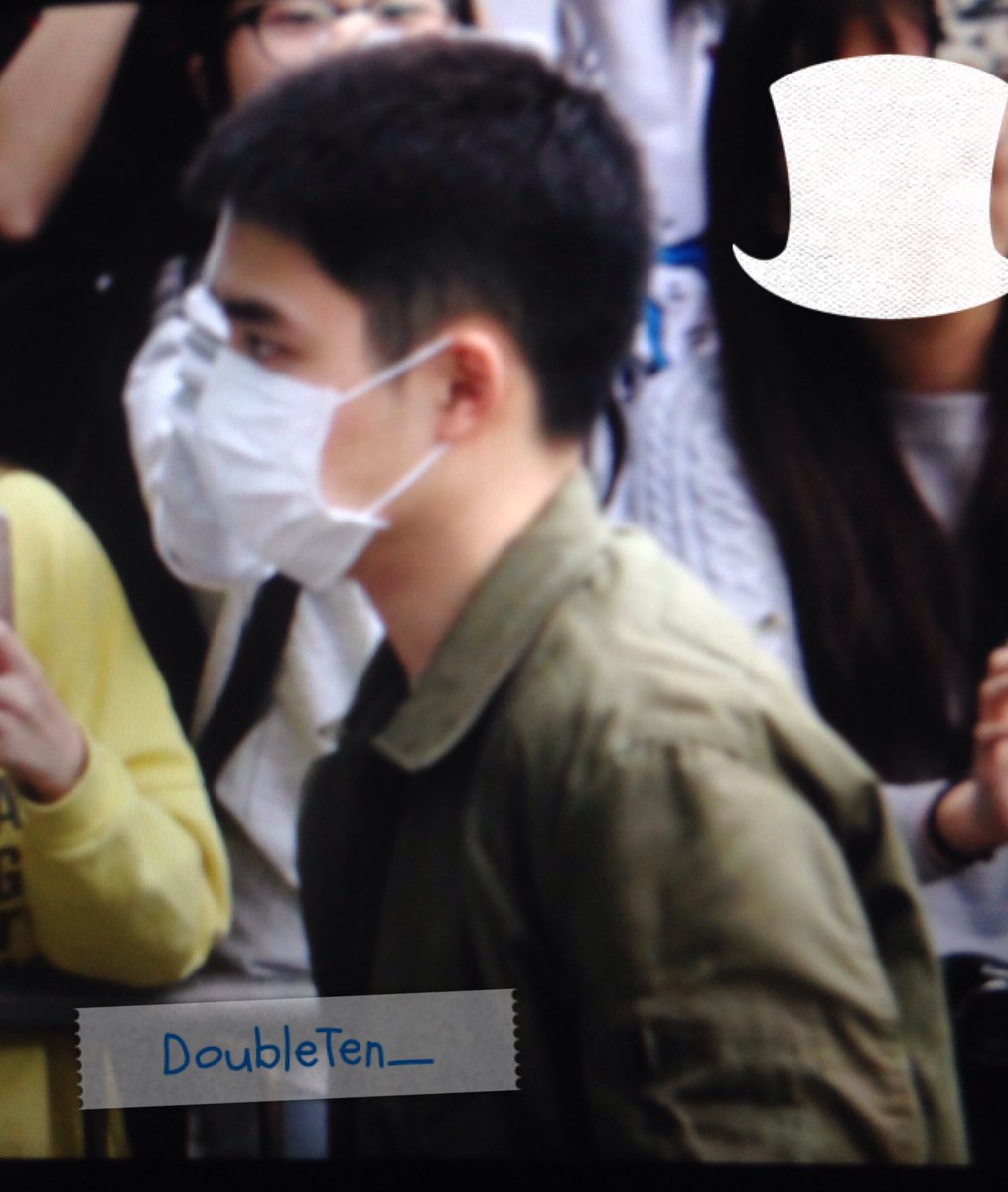 DoubleTen_'s tweet photo. 20161203 HKG➡️ICN 
#D.O. #EXO #도경수 https://t.co/Sql0KCBJZG