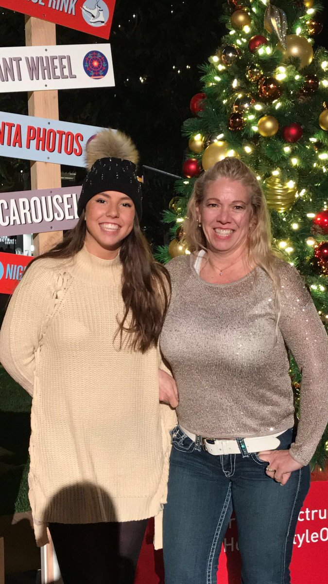 Luciloves's tweet image. 