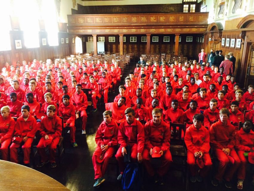 KingEdVIISchool's tweet photo. #RedOrientation @KingEdVIISchool 2017 Grade 8 group- welcome to Red Army! https://t.co/F64YMOxOvC