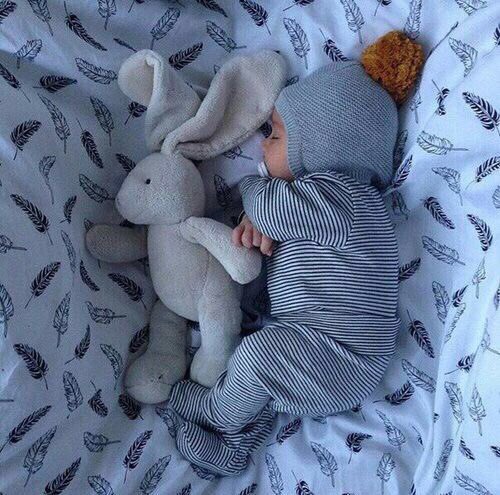 momma's little guy💙