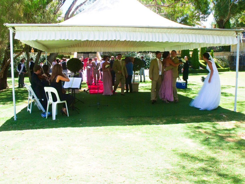 CelebrantPerth's tweet photo. #WeddingsPerth, #perthbrides, #Perthweddingphotographer, #Weddings, #VintageWedding, #SwanValleyWeddings, #weddingdress https://t.co/JUUshjrzFB