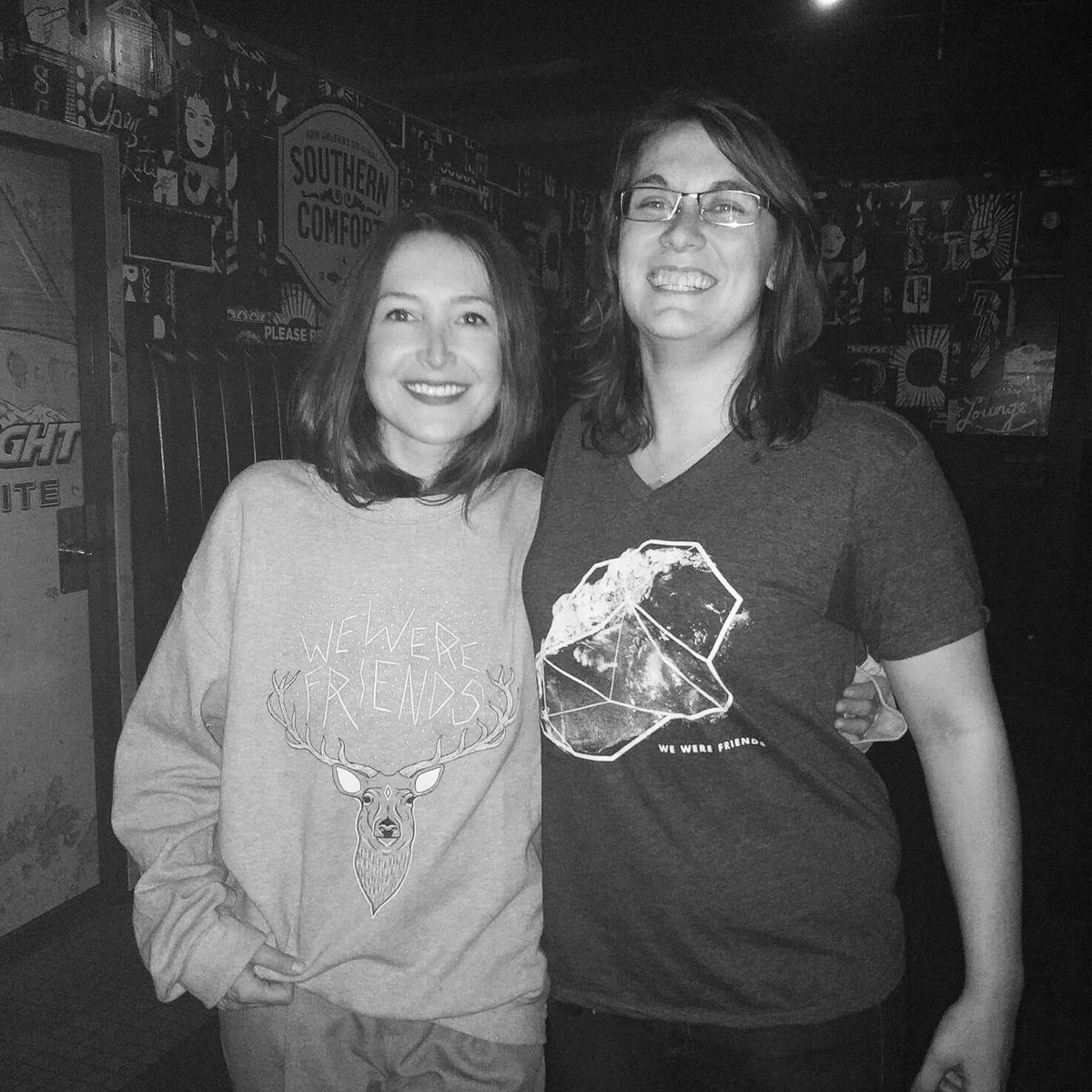 MJ met with the lovely <a href="/leah_fayy/">Leah Fay 🌈</a> from <a href="/julytalk/">July Talk</a> tonight at their show! 

PS your dance moves are phenomenal! #loveyourpants