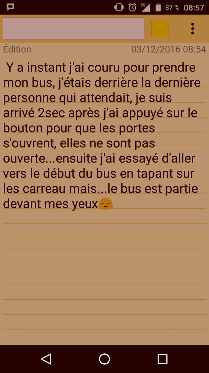 Tsuki_Chapi's tweet photo. Quand t'arrive devant ton bus mais que qu'il part sans toi... j'ai du attendre 10min de plus....#VDM 
Merci la @GroupeRATP @ClientsRATP https://t.co/wgFW2PsQIu