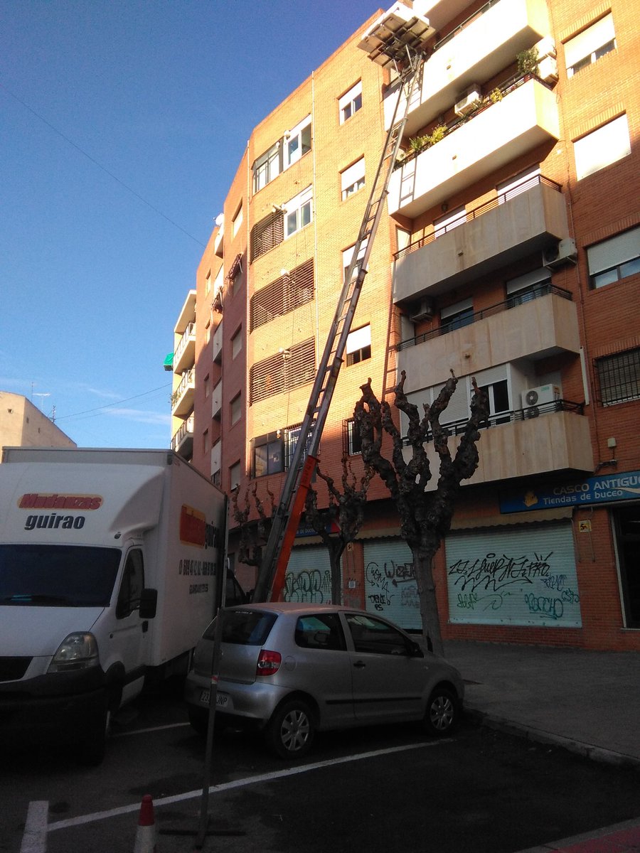 MUDANZASGUIRAO's tweet photo. Otra mudanza realizada en murcia mudanza-en-murcia.es https://t.co/J2zlYjdoAK