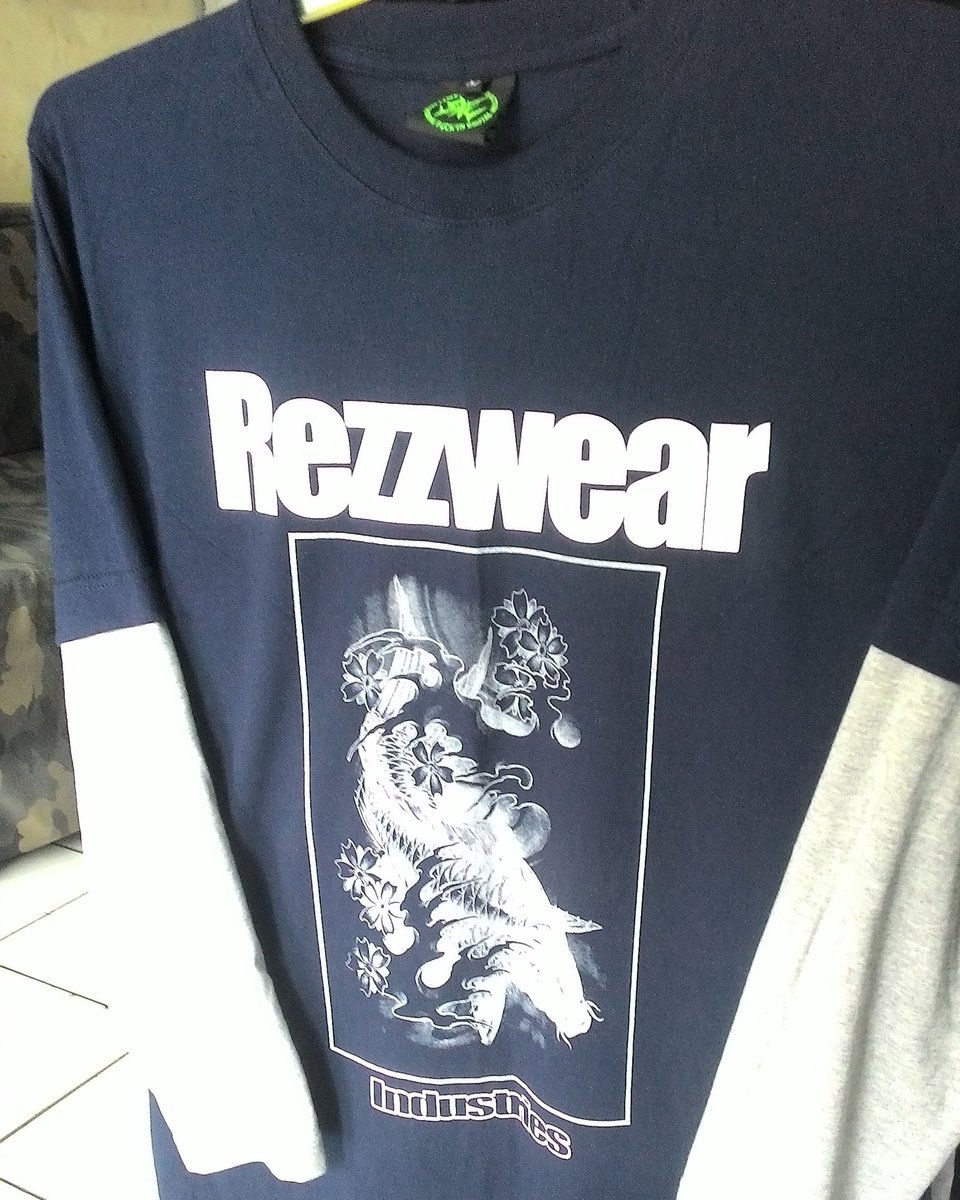 Ls rezzwear 
Rp 120.000
REZZWEAR DISTRO 
.Jln sinarmukti. batujajar  
Pin D12C6FD0 
WA/sms 08997885450