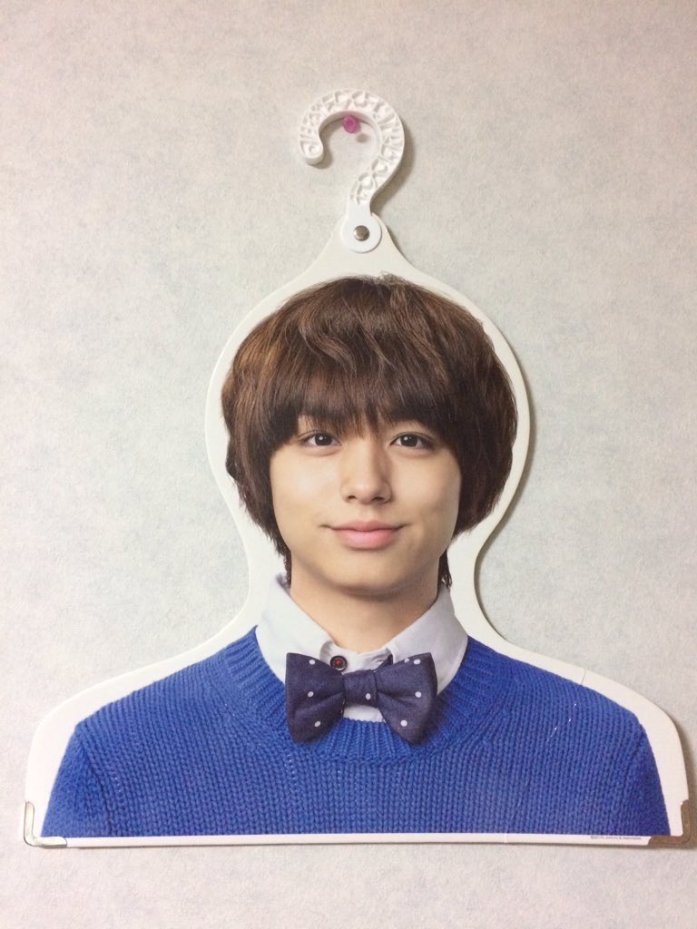 _piiiq_5's tweet photo. 伊野尾ハンガー お譲りします。
ドーム手渡し優先
DMまでお願いします。

#jump_譲 #jump_求 #jump_グッズ https://t.co/vHqcvfvJjj