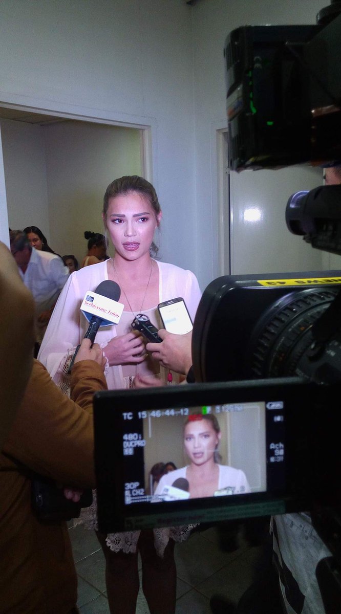 CybeRhians's tweet photo. Interview with our leading lady. #SavingSally #MMFFLaunch https://t.co/kD3pABvNck