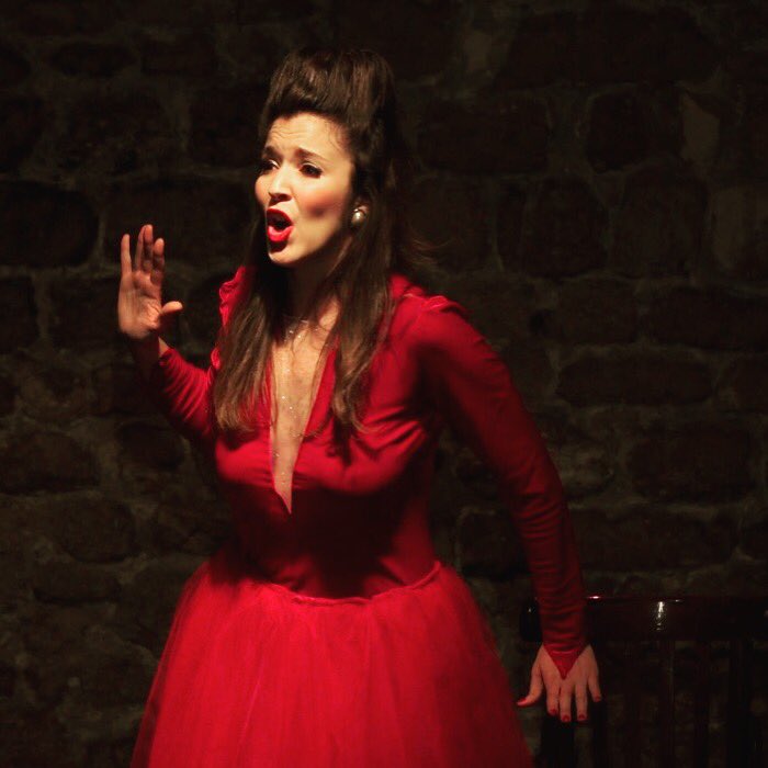 castafiotte's tweet photo. Rdv 16h demain au @TheatredeNesle @castafiotte https://t.co/9OzXhFZePh