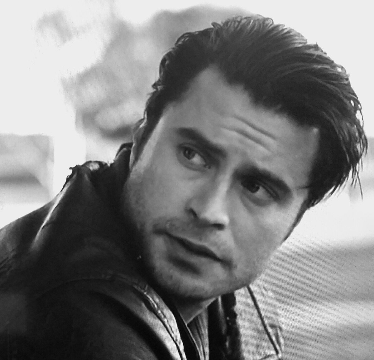 KevinRyanFans's tweet photo. .@KevinRyanII portraying Darren in @LifetimeMOW's #HerDarkPast, directed by @KevinShulman https://t.co/ufRusPoyXT