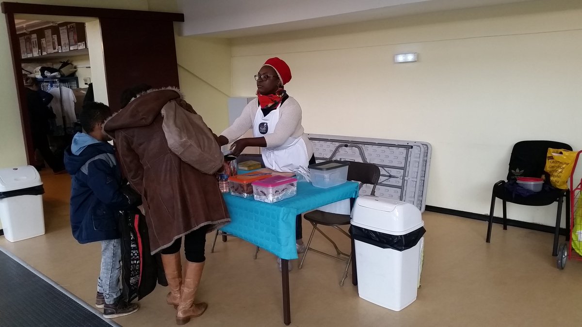 CPBB_Officiel's tweet photo. Les crêpes africaines et bananes plantains sont en vente ! Merci à l'association Saveurs des Quartiers de sa venue. #FDN16 #GoCPBB https://t.co/nVVuxlIwfU