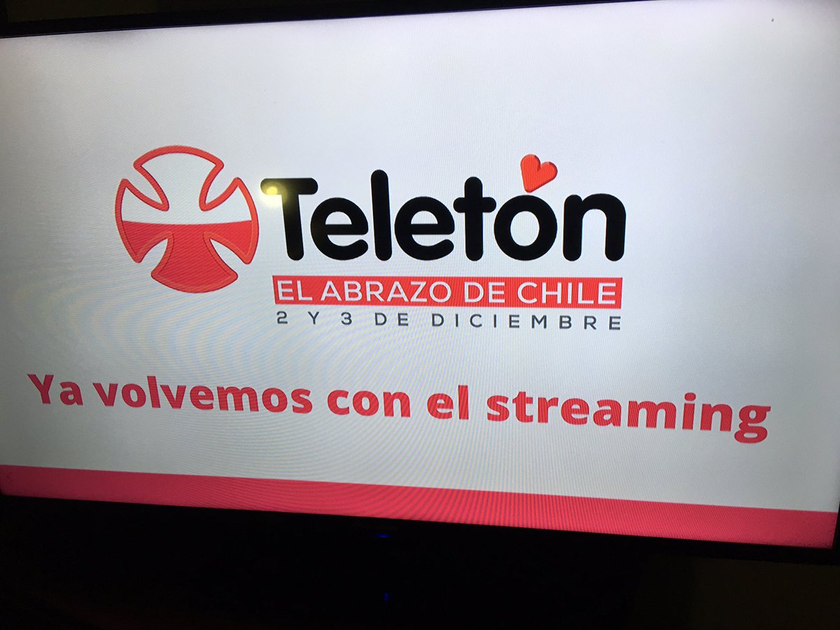 elprodu's tweet photo. Las 3:19 am acá en México, y pegado con la transmisión de #Teleton2016 Orgulloso de ser chileno 🇨🇱 https://t.co/5kcGdNP7mK