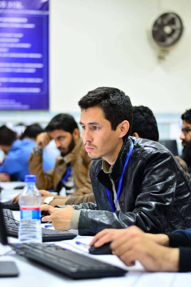 acmgik's tweet photo. Have a look at some examples of our coverage of our speed programming module in vivid color.
#17thSoftcom #IBMxSOFTCOM #ACMGiki https://t.co/GEeId06Bir