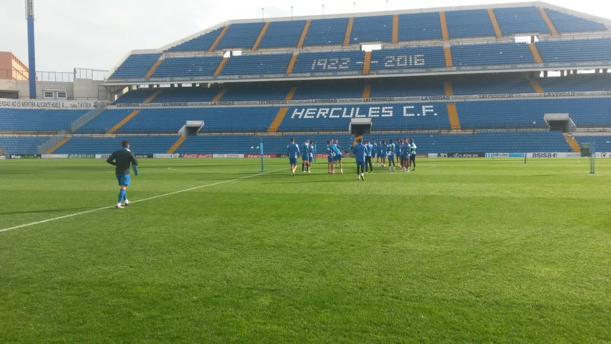 Hércules CF 💙🤍💯 tweet media