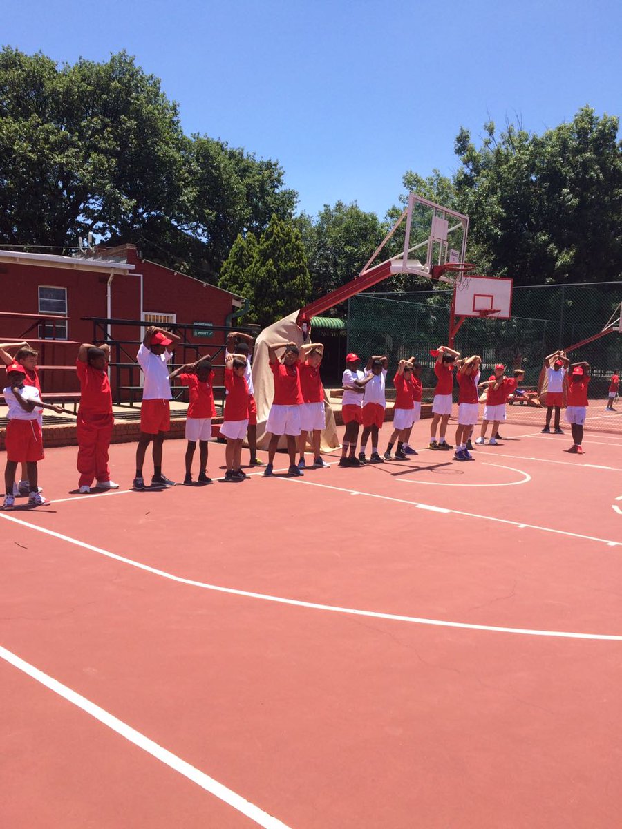 KingEdVIISchool's tweet photo. #RedOrientation on the go @KingEdVIISchool #Sports πΎππ#summergames #NewGrade8s making friends #redjourney is awesome! https://t.co/LAC78Z4sri