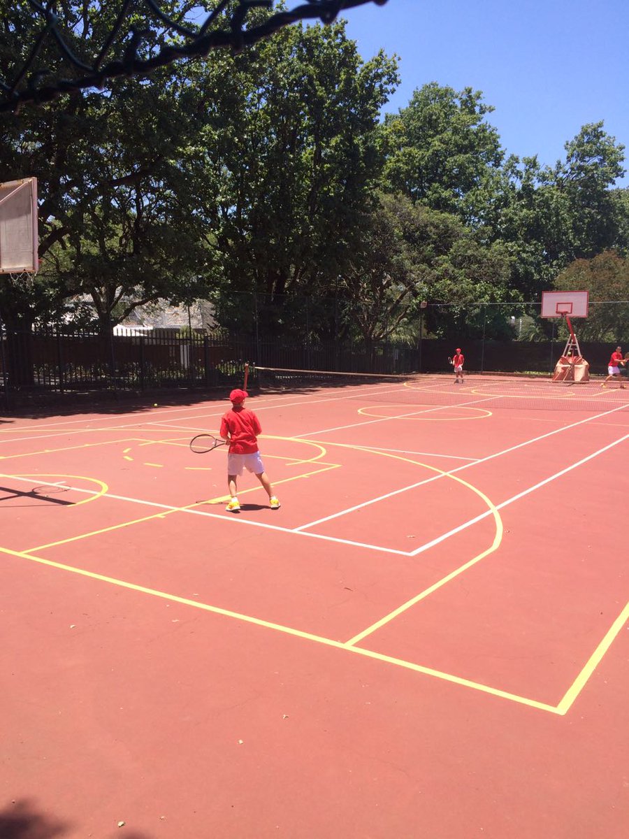 KingEdVIISchool's tweet photo. #RedOrientation on the go @KingEdVIISchool #Sports πΎππ#summergames #NewGrade8s making friends #redjourney is awesome! https://t.co/LAC78Z4sri