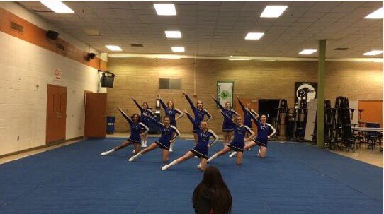 ROHSVCHEER's tweet photo. Lots of time and hard work to get us competition ready! First one today at novi high school. GO RAVENS!! 💙💙💙 https://t.co/5QUku5Kruc