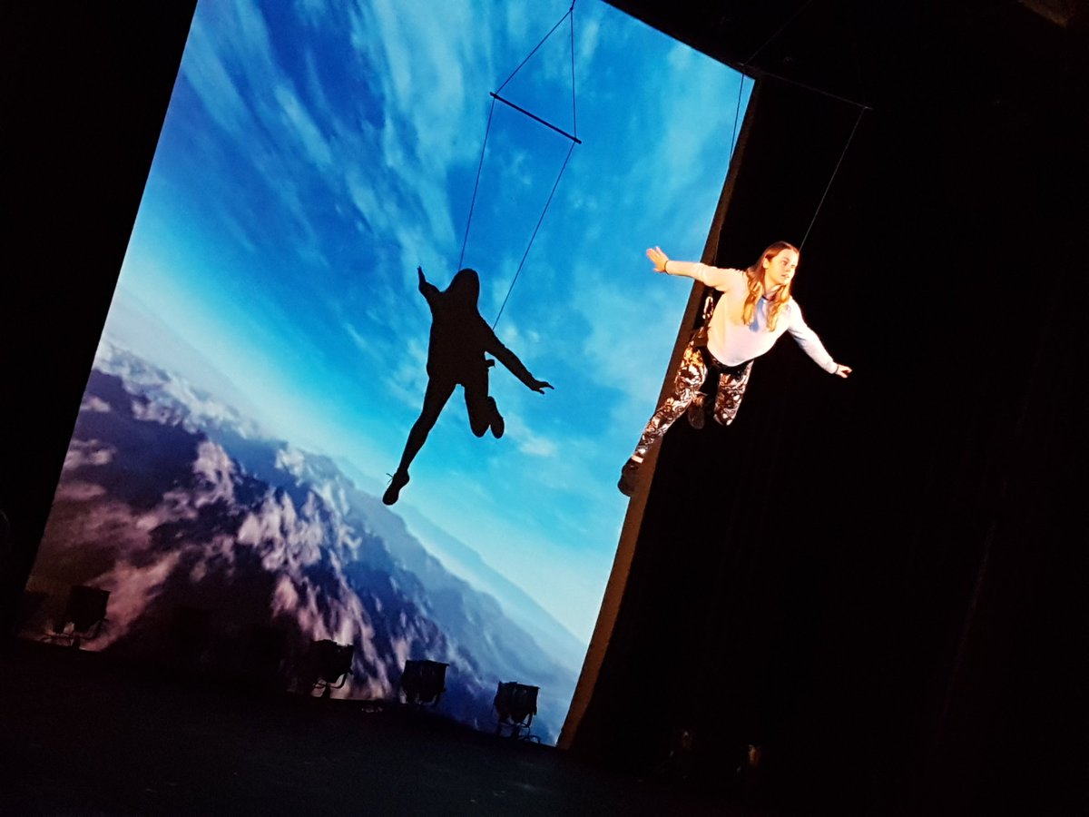 jon_pratty's tweet photo. Wow! Wasn't expecting this at #TN2016. Dream big says Mark Murphy from VTOL, you can do anything... https://t.co/AI6ZSvKw4I