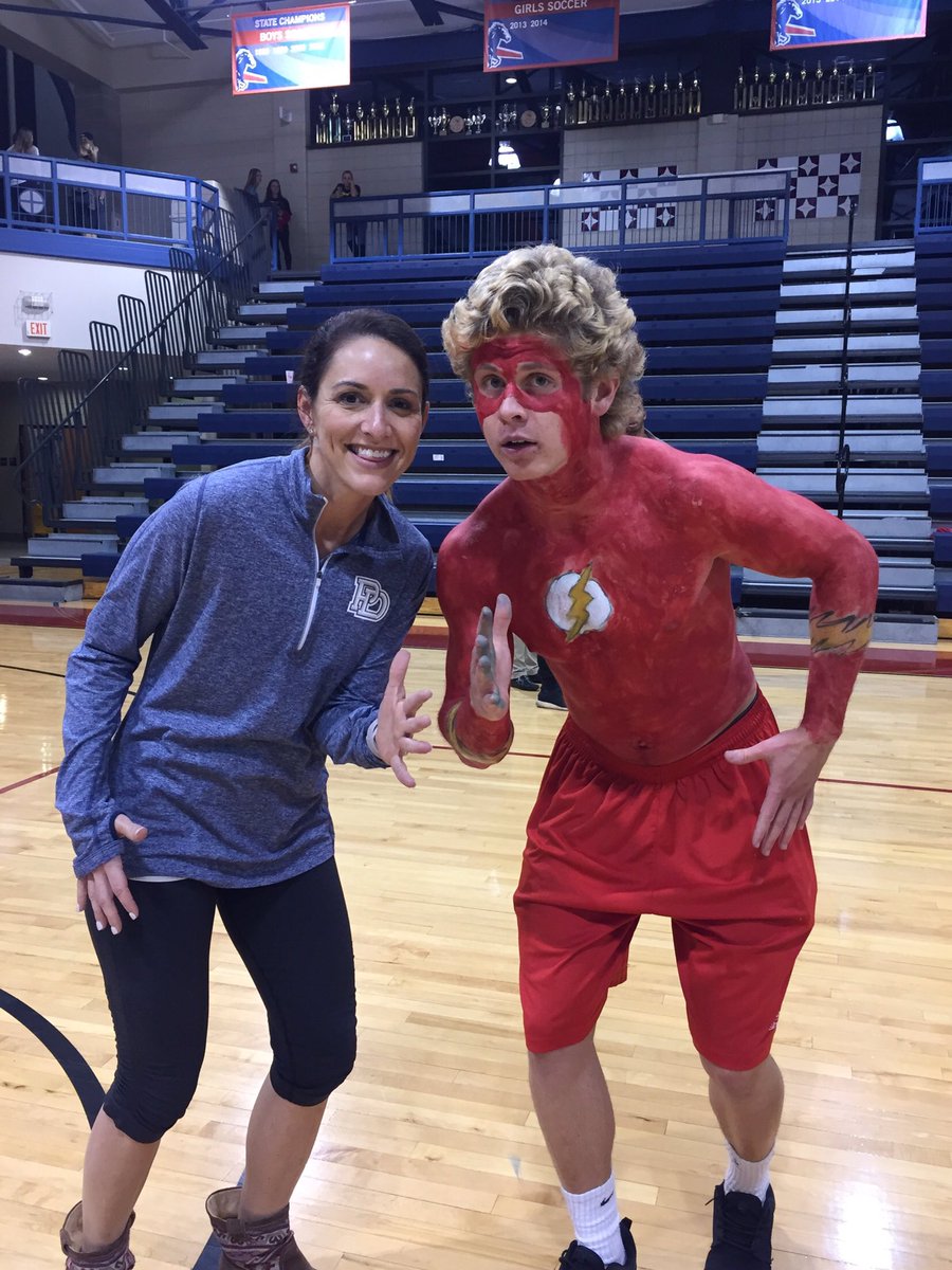 PDSpsych's tweet photo. Another great perk of teaching...Friday nights with superheroes #pdschargers https://t.co/xY6YO7upoi