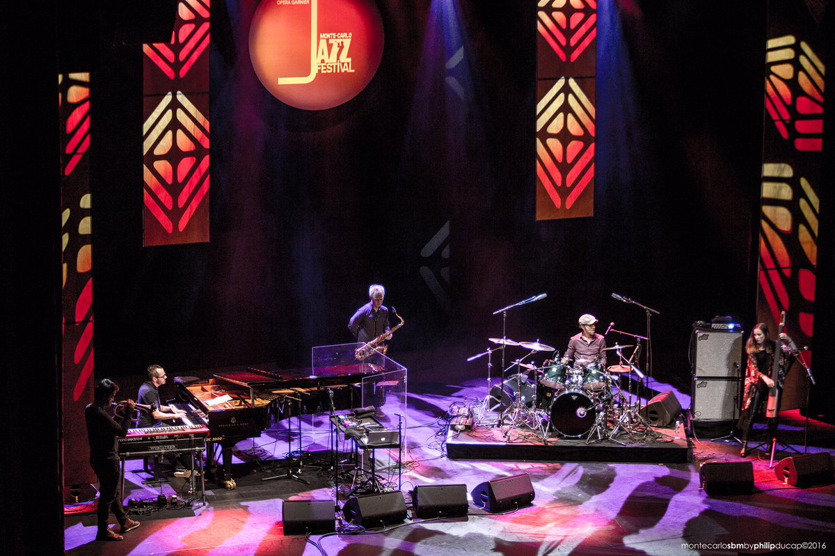 MonteCarloLive's tweet photo. #MCJF #AboutLastNight Hier @MKatche a présenté son album #Unstatic devant un #OperaGarnierMC &amp; des amateurs de #jazz comblés! © @philipducap https://t.co/eF8T9soRuD