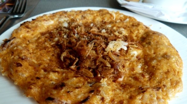 ResepdanMakanan's tweet photo. Kerak telor emang enak banget! https://t.co/pONPkdTNIw https://t.co/83vvVJrWtM