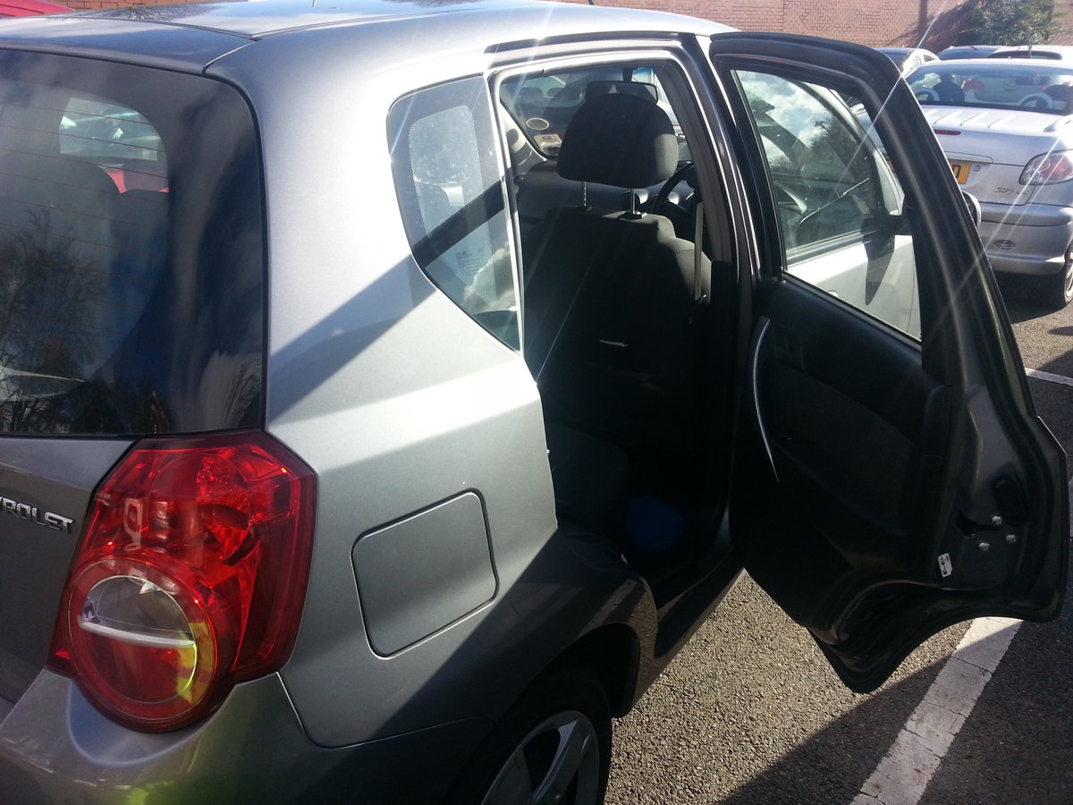 StPetersWMP's tweet image. Did you #checkyourfob before you walked away from your #vehicle today? Don't give thieves an easy way in! #ClickCheckKeep #Theft #LockUp