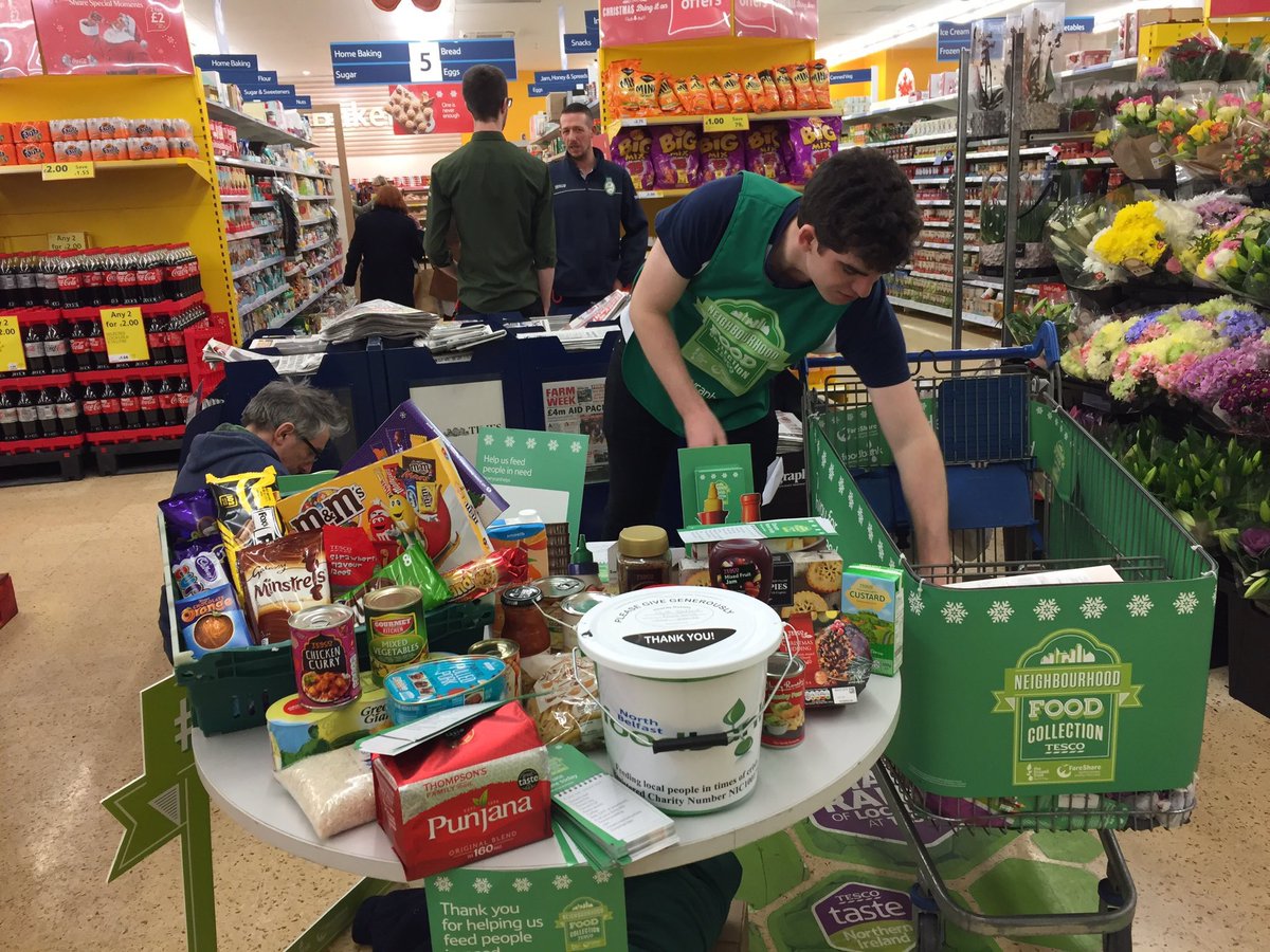 Spent the afternoon with <a href="/NicholaMallon/">Nichola Mallon</a> helping to gather donations for the North Belfast Food Bank. People's generosity is overwhelming