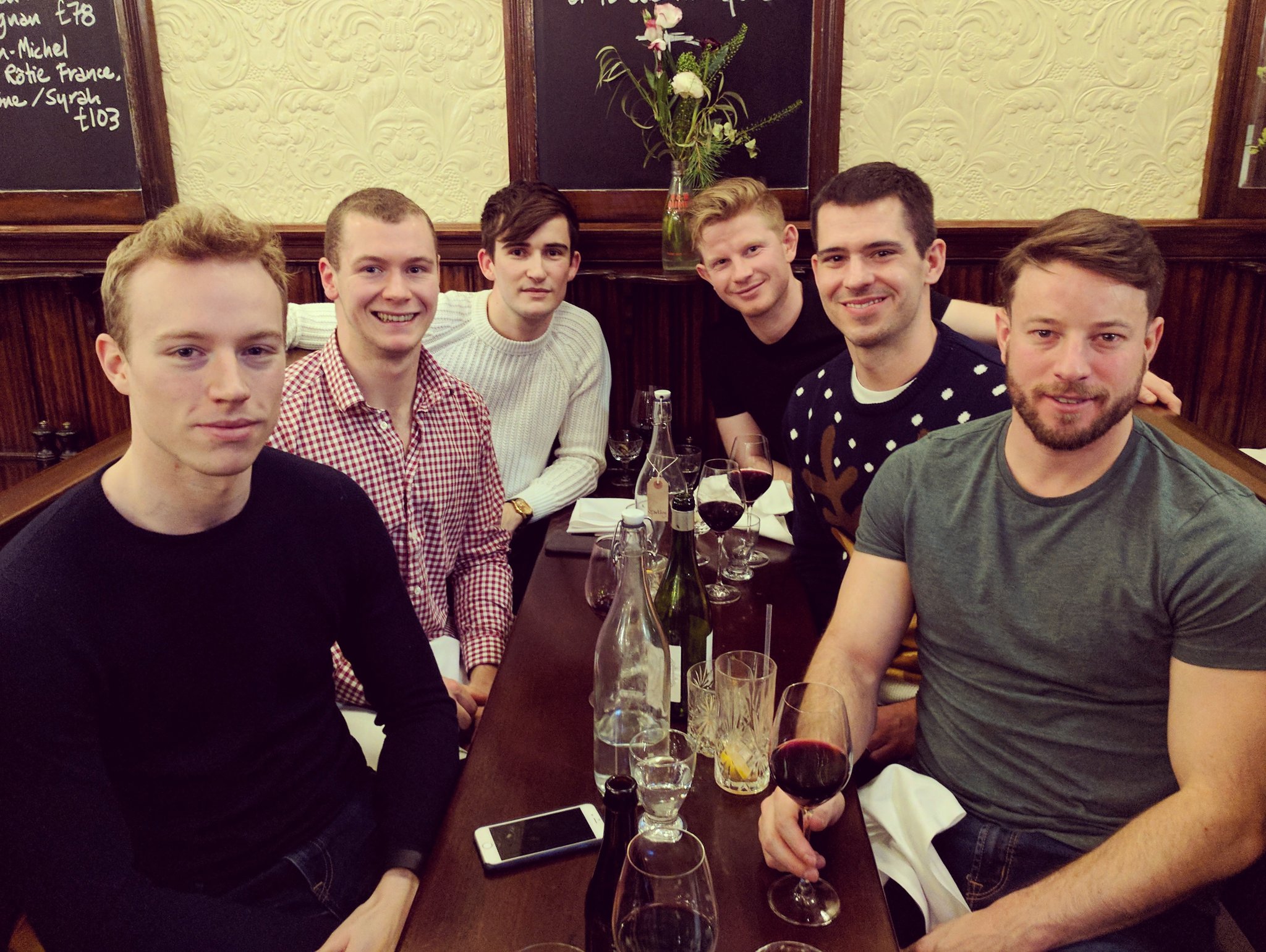 Andrew Brennan on Twitter "nobody else got the Christmas jumper memo 😀