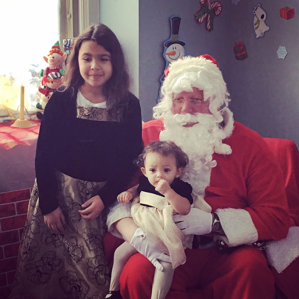 NACSWNY's tweet photo. Happening now: Breakfast with #Santa at the #NativeAmerican Community Services in #Buffalo! .@indiancountry .@Native_NewsNet .@WereNIEA https://t.co/fPsUY5Am8d