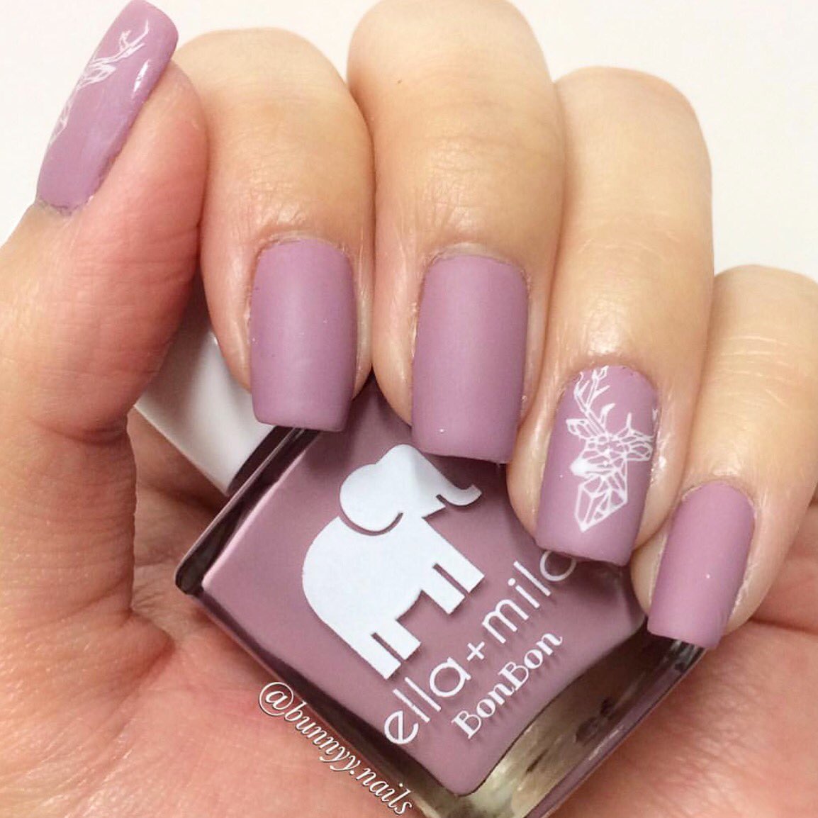 ellamila's tweet photo. {dulce amor} beauty by @bunnyy.nails! 

#ellamila #ellamilapolish https://t.co/miove1cON7