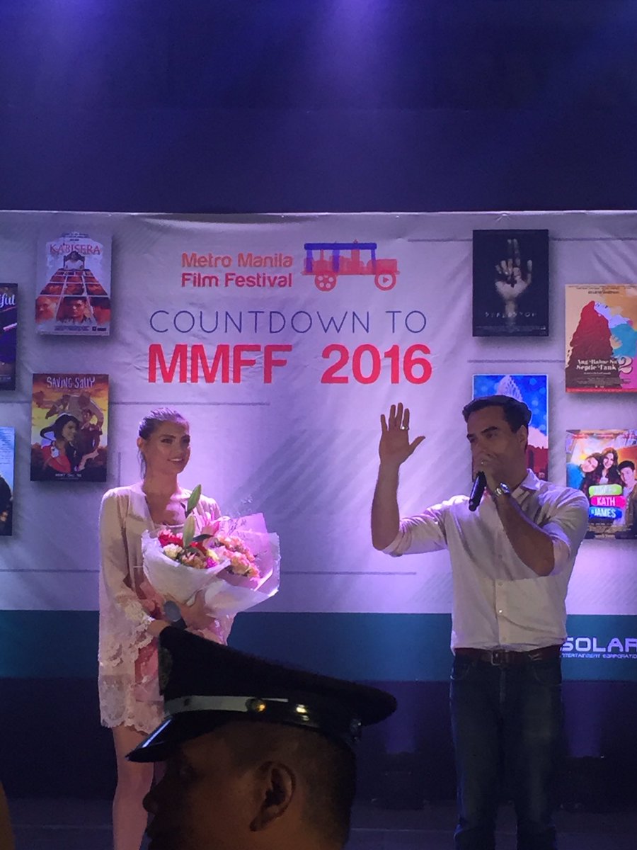 kapuso_17's tweet photo. No matter how many times Ive got 2 see u in prson, i alwys got starstrucked sau. Ganda kc tlga Rhi @whianwamos #MMFF2016Launch #SavingSally https://t.co/af1JBLHcmM