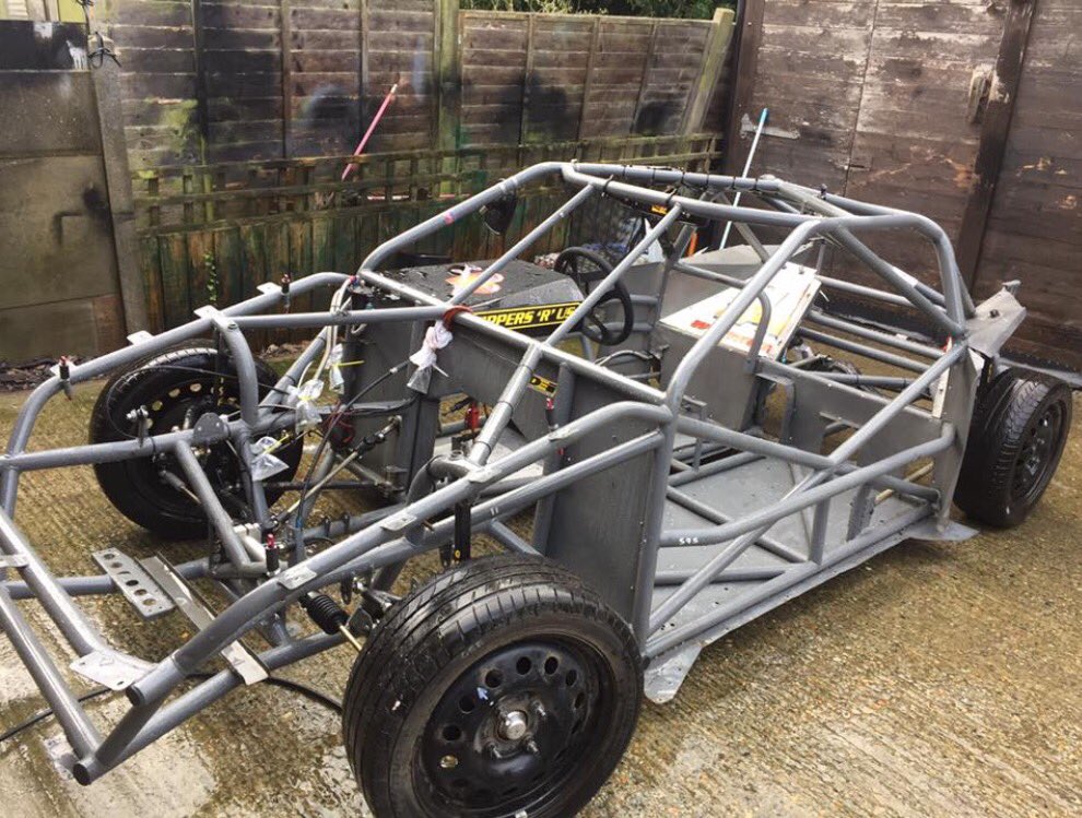 MurrayMsport's tweet photo. Rebuild is underway... #lovehotrods #13weeksandcounting @ExtralubeZX1oil @Tru7trucks @FUCHSLube_UK @GWRMotorsport @nimbusmsport @GarryDubs https://t.co/zFmw2bI9f6