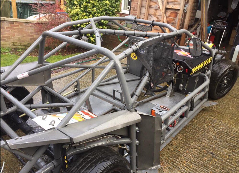 MurrayMsport's tweet photo. Rebuild is underway... #lovehotrods #13weeksandcounting @ExtralubeZX1oil @Tru7trucks @FUCHSLube_UK @GWRMotorsport @nimbusmsport @GarryDubs https://t.co/zFmw2bI9f6