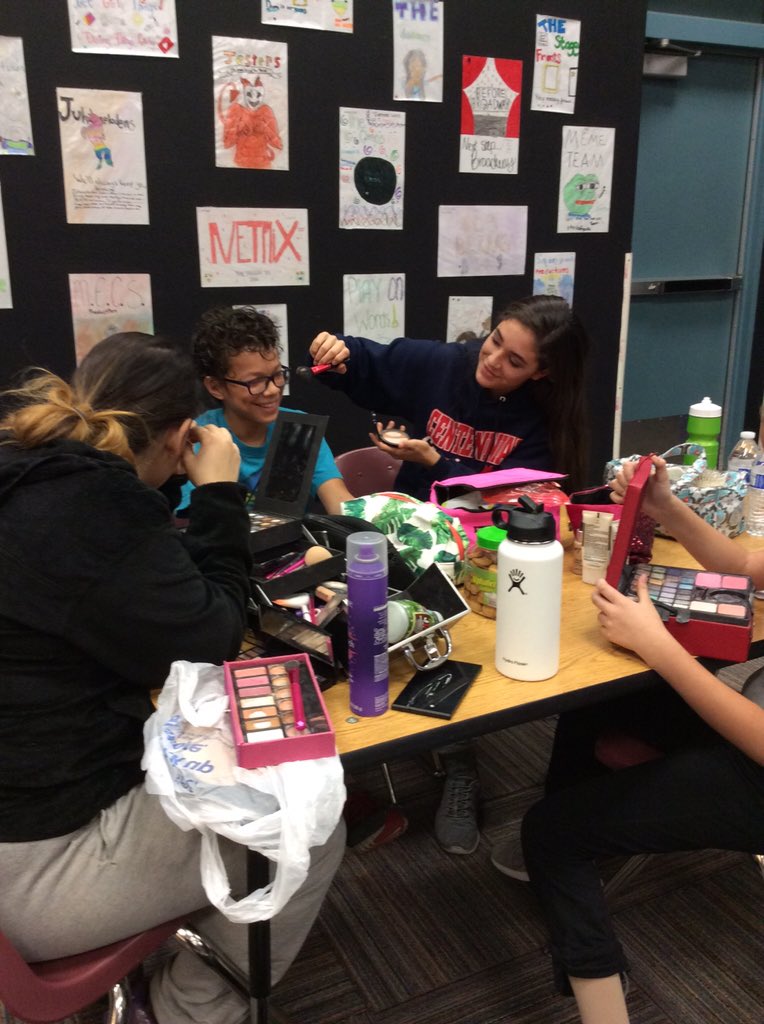 ArizonaSunrays's tweet photo. And showtime is t-minus 45 minutes away #backstageprep #WinterRecital2016 #recitalready #makeupforeveryone #AZSunrays https://t.co/YYq3oTtt6f