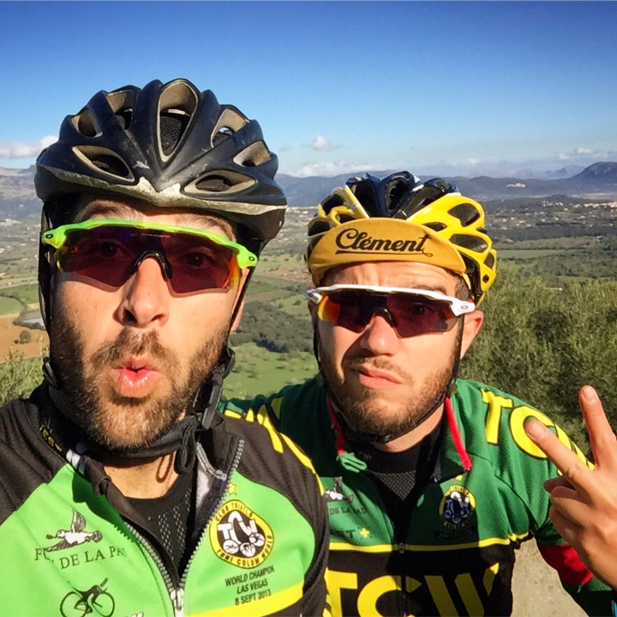 MiquelMiky's tweet photo. Quién quiere una vida mejor ☀️🚴🏻
#Bike #Mallorca #Cycling #Triathlon #Training #TremendoPaseo #StaMagdalena #TCWrules https://t.co/sPfozDXf0W