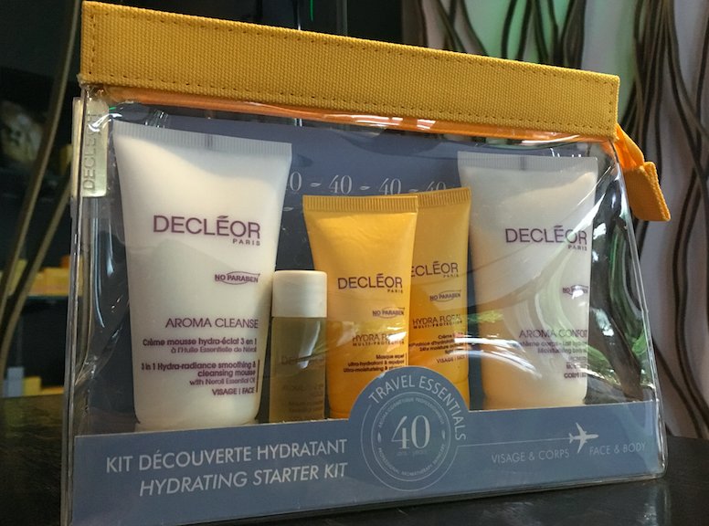 SoSpaSofitelLA's tweet photo. Looking for the perfect holiday gift? Look no further! @Decleor #SoSPA #Beauty #skincare https://t.co/vXsgvsFNl9