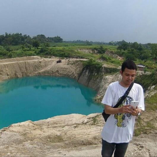 Come hangout with me &gt; indonesia vs vietnam on #BIGOLIVE. web.live.bigo.sg/2139275198_148…