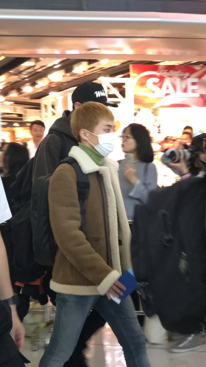 dyobeokki's tweet photo. HKG to ICN #EXO #XIUMIN #MINSEOK #엑소 #시우민 #김민석 https://t.co/hUZkNCUTep