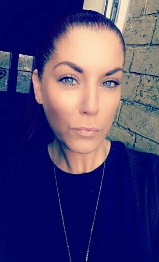 vickilsturgess's tweet photo. Saturday coffee on the fire escape drinking coffee 😊👌☕ #Yessss https://t.co/HzY8o37FOz