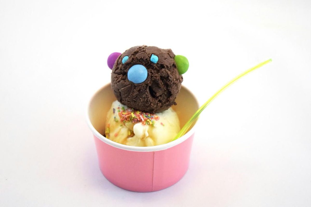 CONGRATULATIONS you made it to the weekend! 
After a long week working, you deserve a sweet treat to enjoy with your friends. 
See you soon!