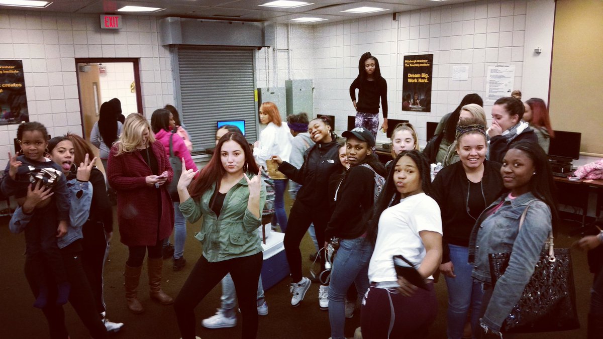 CultivateRYouth's tweet photo. Thank you #ChathamUniversity for gaining the #FIYAExperience #CultivatingResilientYouth #FIYA #CultivateRYouth #CultivatingU #NonProfit https://t.co/DuBMayqFrQ