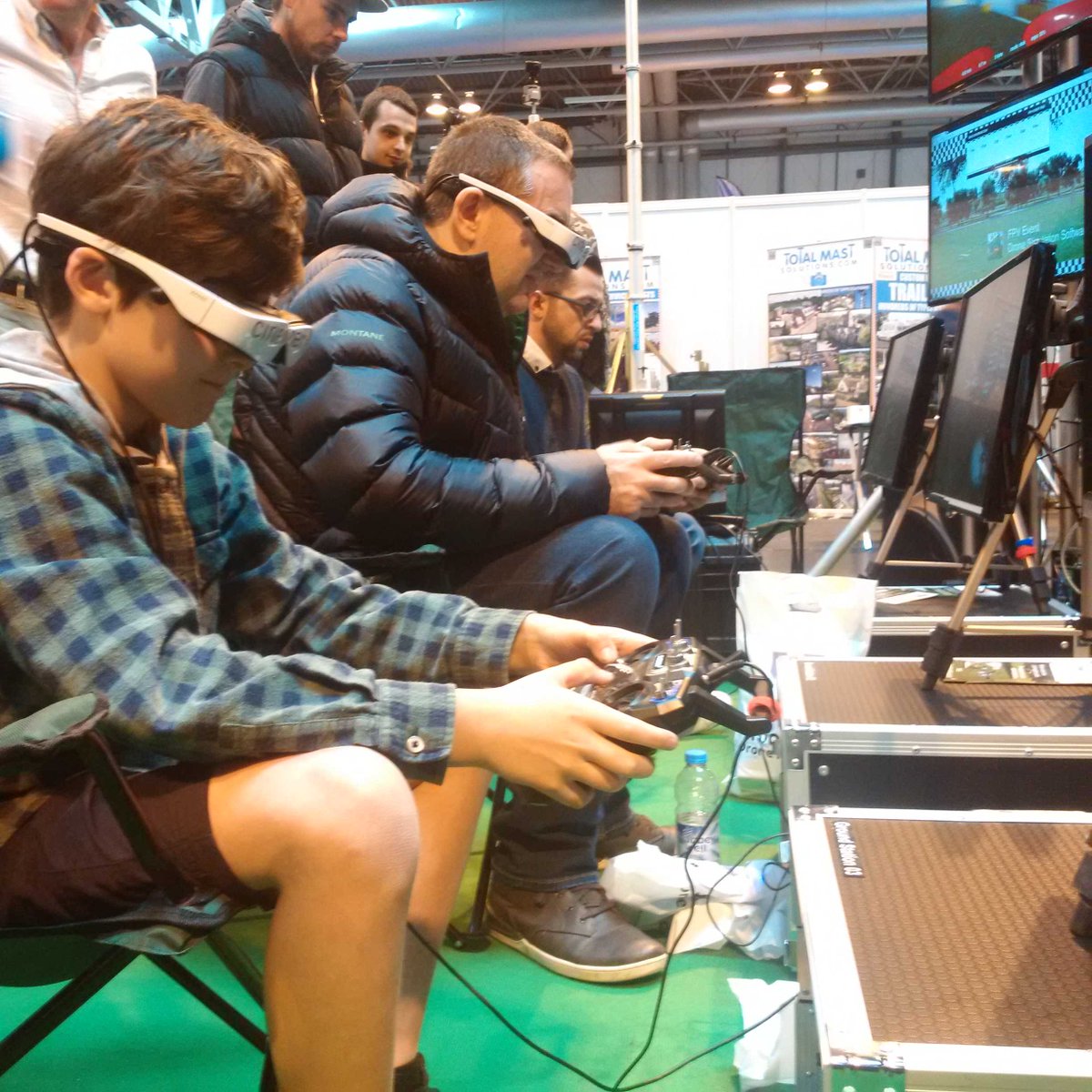 cinemizer OLED tweet media