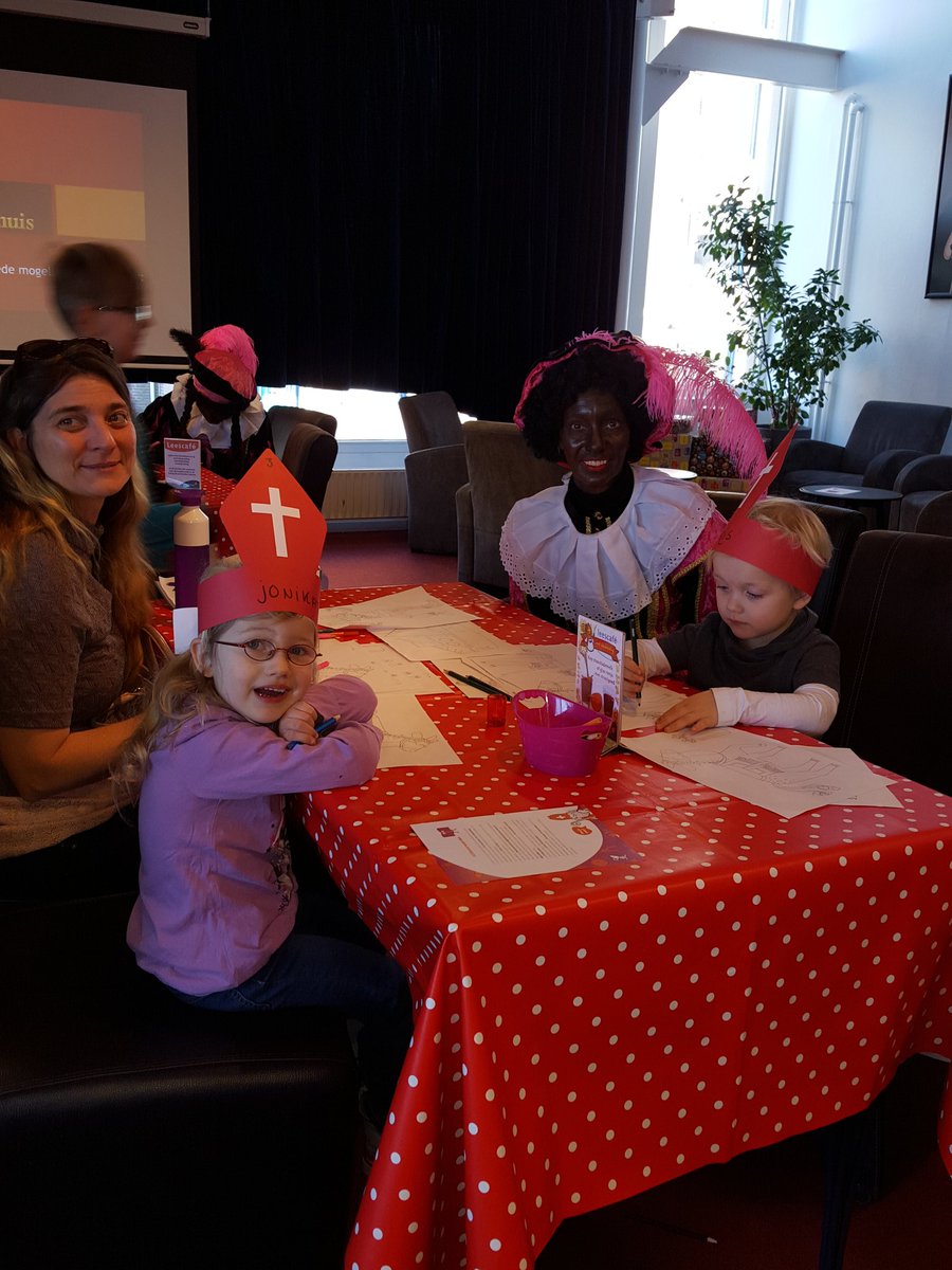 huisvansint's tweet photo. We zijn weer open.... Voor het laatst dit jaar.... https://t.co/NmQXPP1bMh