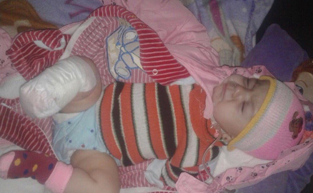 TracyI19's tweet photo. .@potus @un @AmbassadorPower strategy not working in #aleppo keep tryingHer life depends on it #letaidin #standwithaleppo #problemfromhell https://t.co/YQM6IM1F45