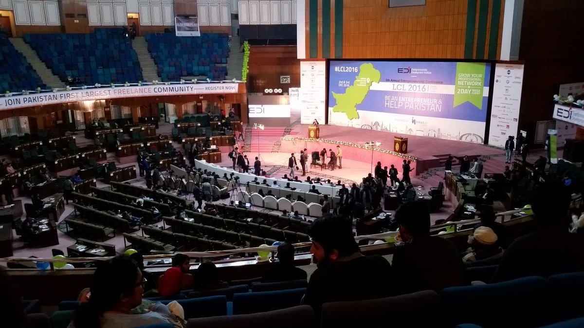godogode4's tweet photo. @LCLconference https://t.co/QHMRKZug1q