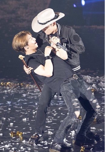 bigbang_tsn77's tweet photo. ２回目ﾀｸﾞ🙌���

✔️ﾀﾌﾟﾃｿよりのおーる🙌

✔️01line✨

#びっぺんさんRT  

#twitter上にいるBIGBANGぺん全員と繋がるのが密かな夢だったりするのでとりあえずこれを見たBBペンさんはrtもしくはフォローしていただけると全力でフォローしに行きます https://t.co/wa3b61sC7E
