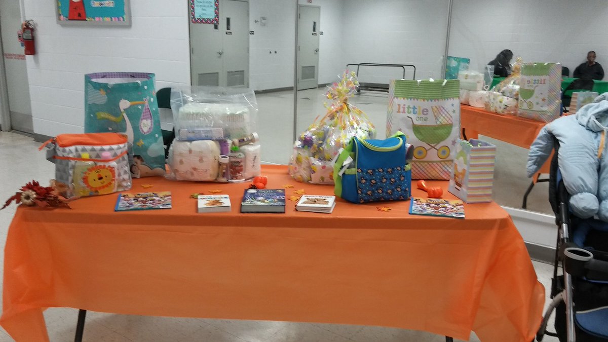 clara_heart's tweet photo. @iGreensboro Community Baby Shower 10/2016 at Glenwood Recreation https://t.co/dctyfPuOeh